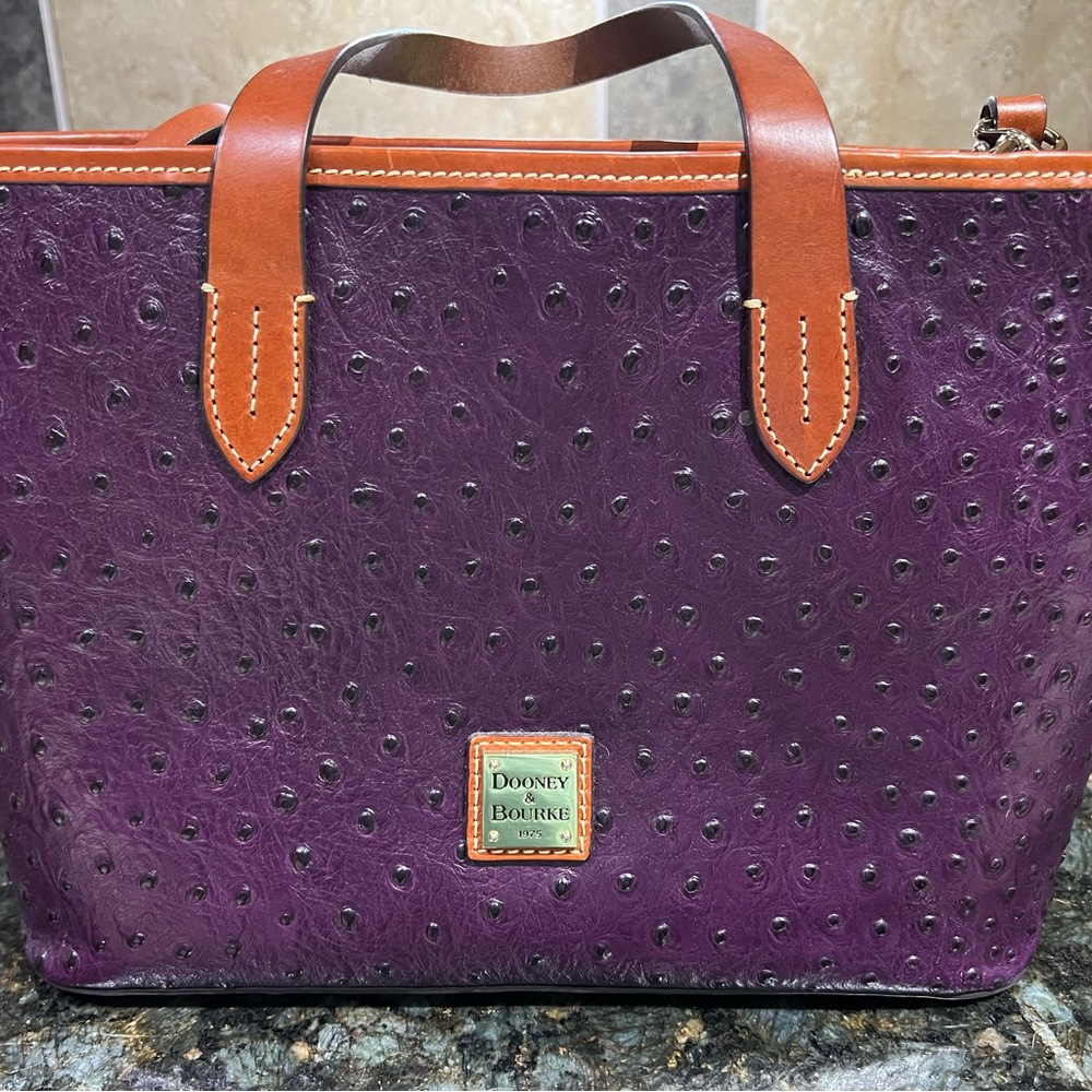 Dooney & Bourke purse